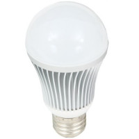 Светодиодная лампа E27 9W 630-720m естественный белый свет (100-240V)